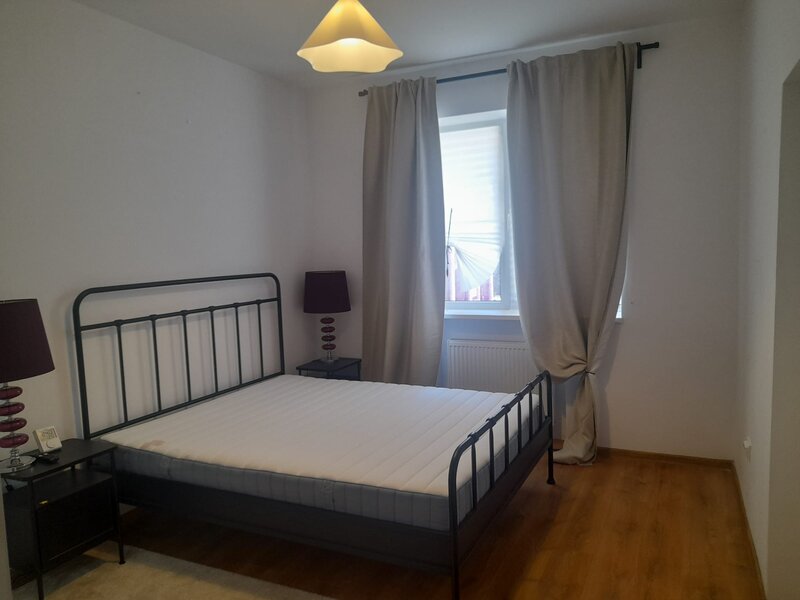 Central, Kogalniceanu, Izvor, apartament inchiriere.